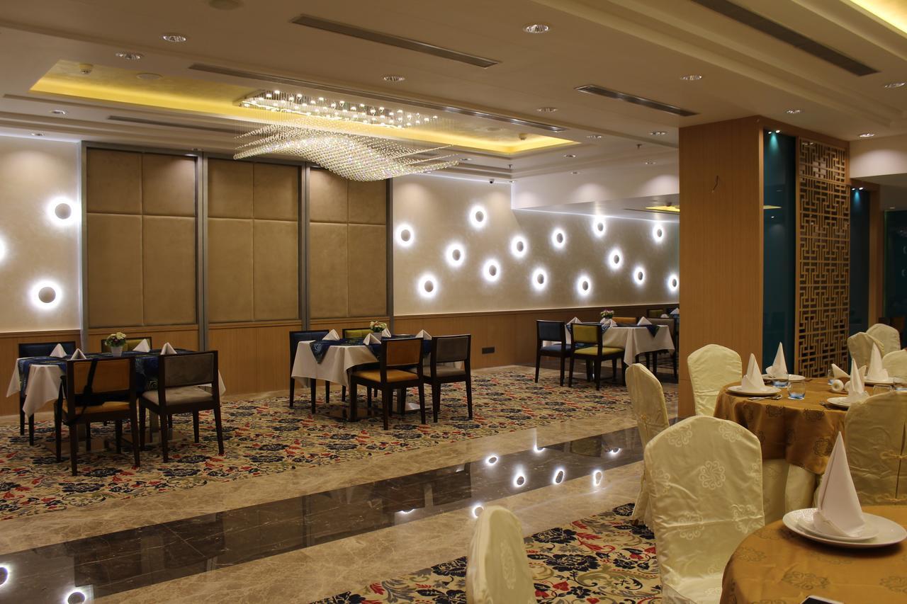 Skk Blu Hotel & Spa Udajpur Exteriér fotografie